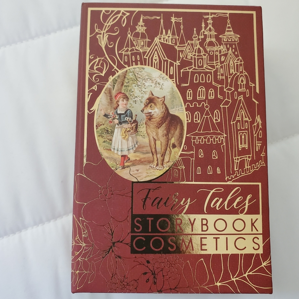 STORYBOOK COSMETICS - Little Red Riding Hood - Picture 2 of 4
